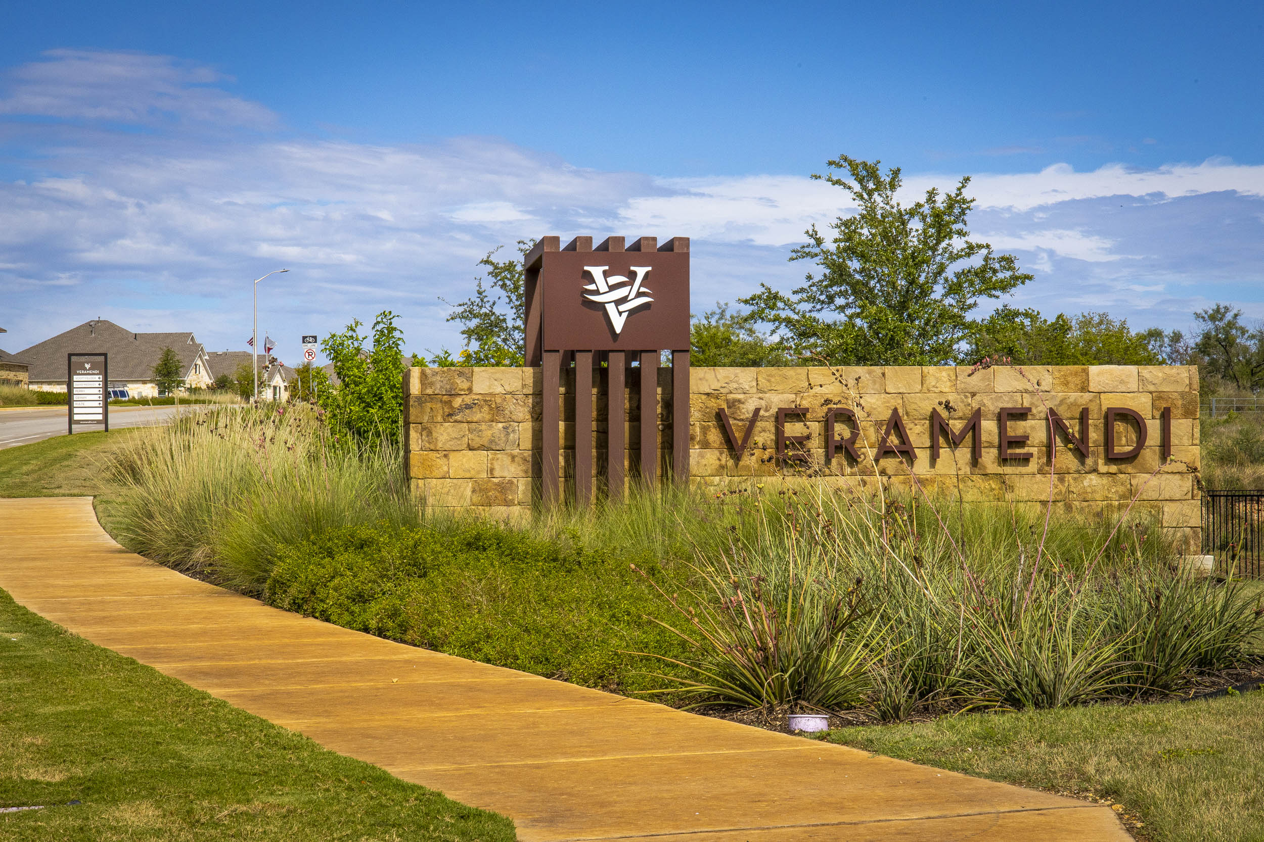 Veramendi SIgn